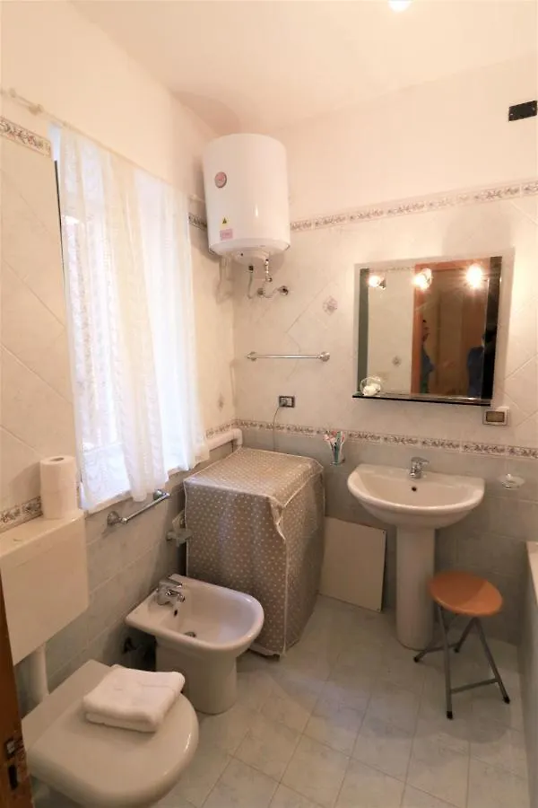 Cefalu In Summer Apartment